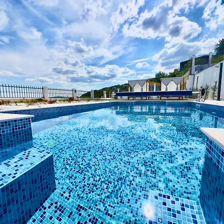 Villa The White Pearl Boutique Baltjik