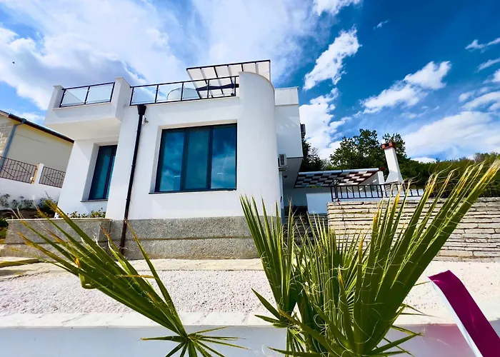 The White Pearl Boutique Villa