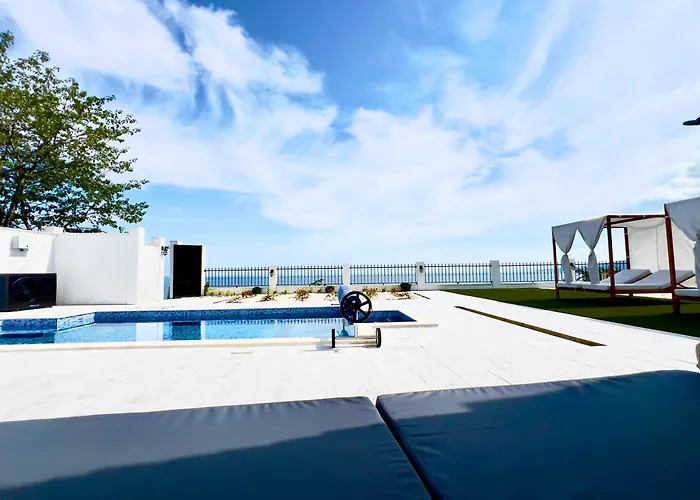 The White Pearl Boutique Villa